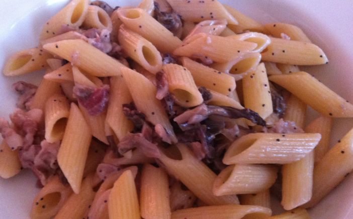 penne radiccio e pancetta